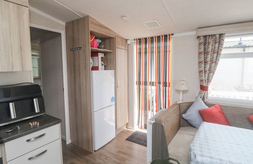 Exmouth Cabaña | Goodison Devon Cliff
