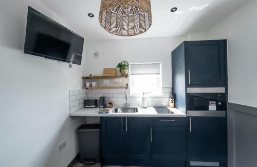 Barry Cabina | Goodstay Lodges by Urban Space