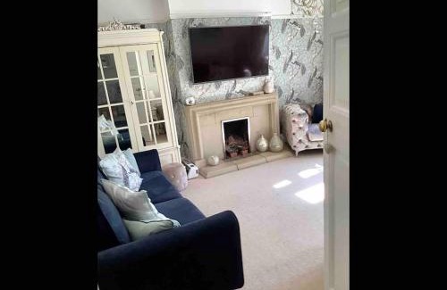 Chichester Casa | Goodwood FOS 5 Minutes Chichester Sleeps 8