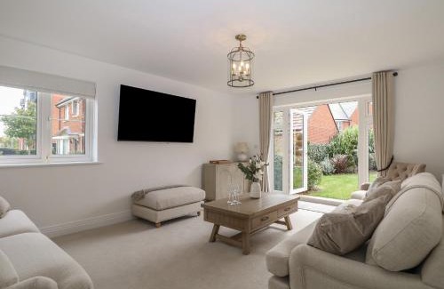 Chichester Casa | Goodwood Retreat