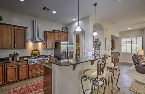Palm Valley Casa | Goodyear Home with Outdoor Oasis on Golf Course