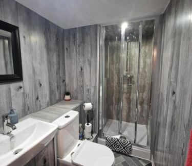 Redruth Casa | Goonearl Simply Stay