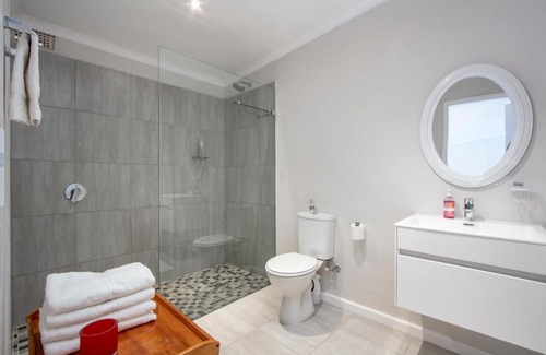 Hermanus City-Centre Apartamento | Goozi Garden Cottage
