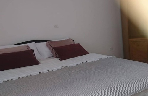 Primosten Apartamento | Gorde - air Conditioning - Sunce