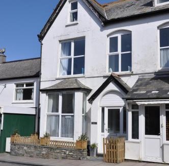 Tintagel Cama Y Desayuno | Gordon House B & B