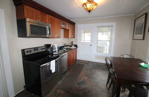 North Creek Casa | Gore Mountain Getaway Huge house with 3 Apartments