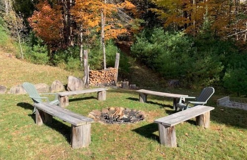 North Creek Cabina | Gore Mountain Log Cabin Getaway
