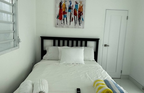 Parque Apartamento | Gorgeous 1-Bedroom Beachside Suite