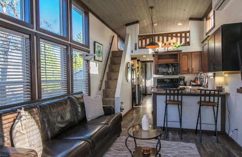 Upward Casa | Gorgeous 1BR Tiny Home w/ Pool | Bocce | Free Tix