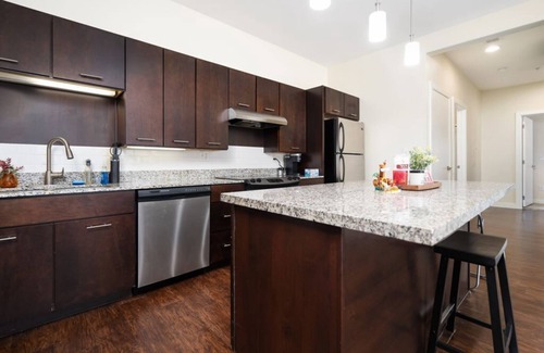 Grandview Heights Apartamento | Gorgeous 2 Bed 2 Bath Apartment
