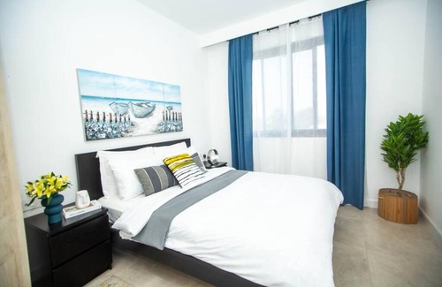 Dzorwulu Apartamento | Gorgeous 2 Bedroom Unit by Kozo Restaurant and Skybar