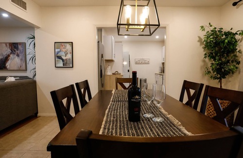 West Hills Casa | Gorgeous 2BD/2B with amazing outdoor experience