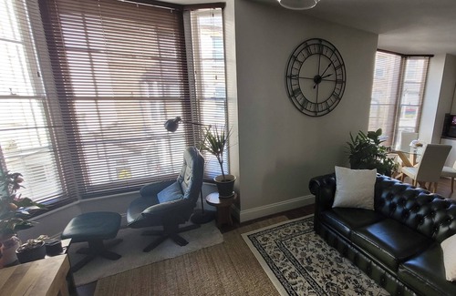 Hele Apartamento | Gorgeous 2bed Apartment in the Heart of Ilfracombe