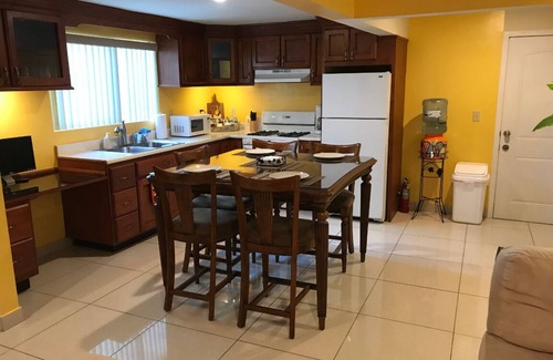 Tijuana Apartamento | Gorgeous 3/2 Tijuana Stay Near Downtown & Border