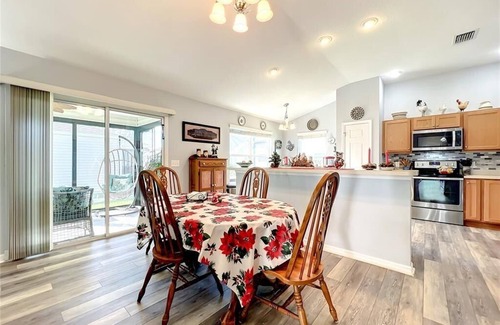 Wildwood Casa | Gorgeous 3 bd-2 bth in Fenney w/4-seat Golf Cart; Near Brownwood, Sawgrass, Golf