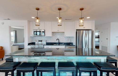 Fort Morgan Pines Casa | Gorgeous 3 bdrm/2 ba home with panoramic views of Mobile Bay & easy beach access