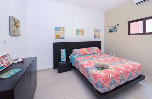 Puerto Aventuras Condominio | Gorgeous 3 Bdrm Lagoon Condo Pool Wifi Kayak paddle boards Golf Cart Available