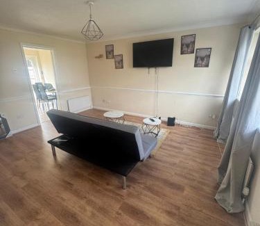 Abbey Wood Apartamento | Gorgeous 3 bed House - Free Parking near Elizabeth line