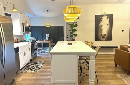 Woodstock Casa | Gorgeous 3-bedroom spacious house in charming Woodstock