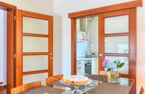 Zbandaj Villa | Preciosa Villa Rosa de 3 dormitorios con piscina privada