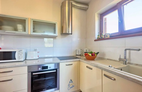 Zbandaj Villa | Preciosa Villa Rosa de 3 dormitorios con piscina privada