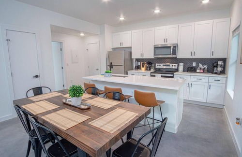 Denver Heights Apartamento | Gorgeous 3 BR 2 BA Near Amazing Downtown