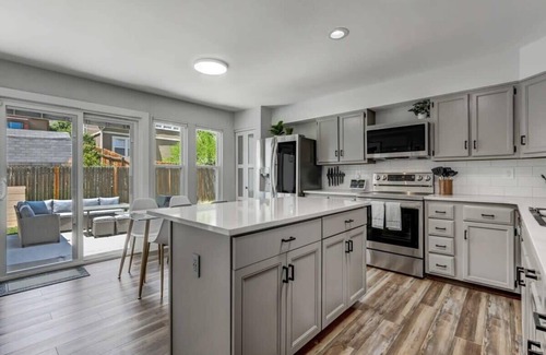 Northwest Colorado Springs Casa | Gorgeous 3BR b/t Garden of the Gods & the USAFA