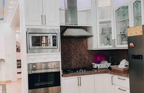 Santo Domingo Este Villa | Gorgeous 4 bedroom 5 bed Mini Mansion With Pool