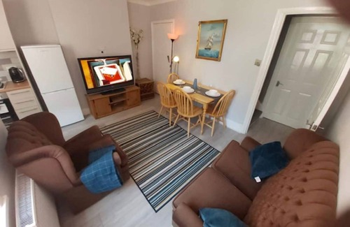 Petts Wood and Knoll Casa | Gorgeous 4-Bedroom House in Orpington