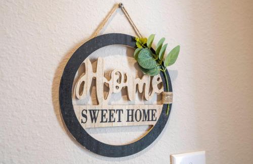 West Kissimmee Casa | Gorgeous 4 Suites DREAM Villa 5 min to Disney