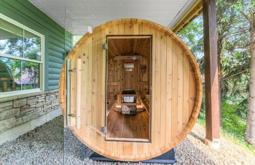 Ellicottville Chalet De Esquí | Gorgeous 5 Bdr with Hot Tub - Walk to Holi-Mont!