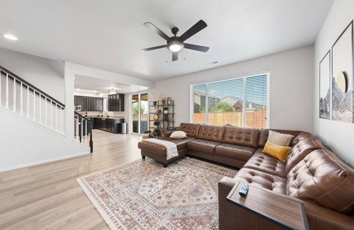 Cimarron Hills Casa | Gorgeous 5 Bedroom, 2.5 Bath | Hot Tub | Fire Pit | GameRoom