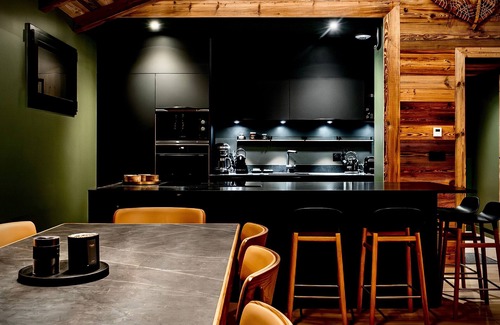 Montalbert Chalet De Esquí | Espléndido chalet de 6 habitaciones, jacuzzi y sauna, cerca de pistas en La Plagne Montalbert