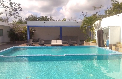 Alfredo V. Bonfil Casa | Gorgeous 5 Bedroom Oasis