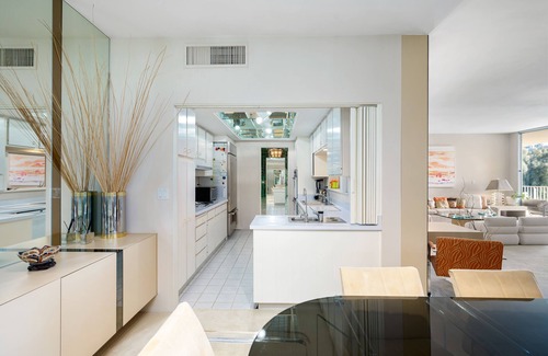 St. Elmo Improvement League Condominio | Gorgeous all-original mid-century private golf course