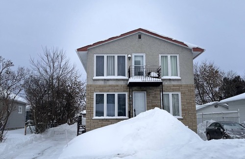 Gatineau Apartamento | Gorgeous and cozy 3 bedroom apartment near all amenities.