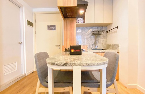 Tangerang Apartamento | Gorgeous and Restful 2BR Apartment at M-Town Residence near Mall