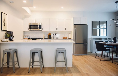 Winnipeg Condominio | Gorgeous and Unique 5 Bed & 2.5 Bath Townhouse