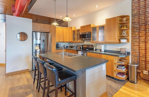 Historic Downtown La Crosse Apartamento | Gorgeous apartment across from La Crosse Center