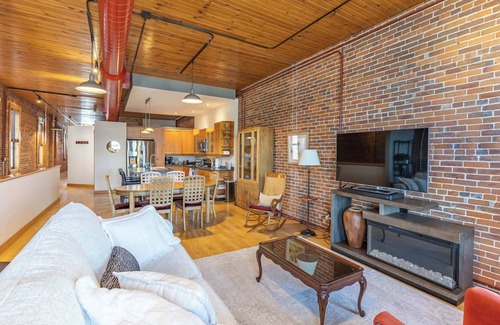 Historic Downtown La Crosse Apartamento | Gorgeous apartment across from La Crosse Center