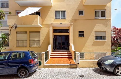 Estoril Apartamento | Altido Gorgeous 2-Bed Apt In Alcabideche W/Parking