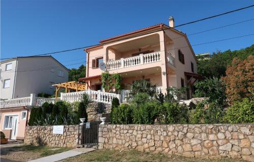 Klanfari Apartamento | Gorgeous Apartment In Dramalj