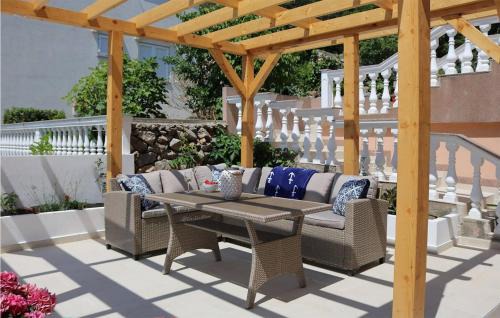 Klanfari Apartamento | Gorgeous Apartment In Dramalj