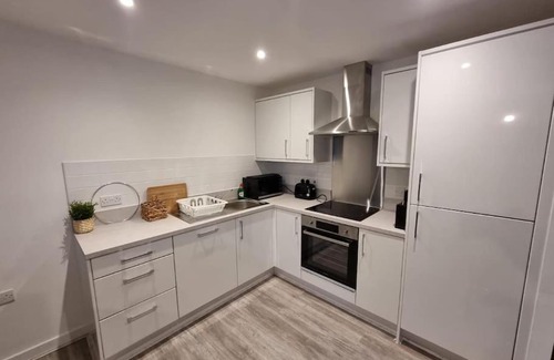 East End Apartamento | Gorgeous Apartment in the Town by AP Management.