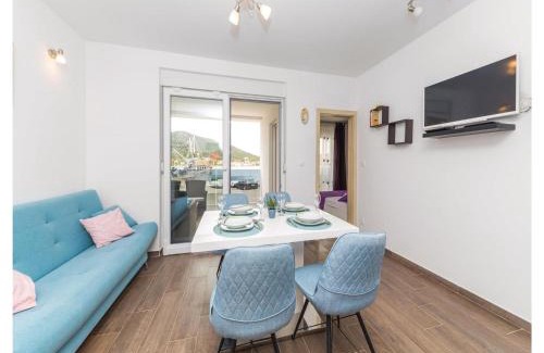 Vinisce Apartamento | Gorgeous Apartment In Vinisce With Wifi