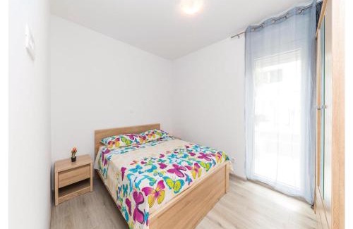 Vinisce Apartamento | Gorgeous Apartment In Vinisce With Wifi