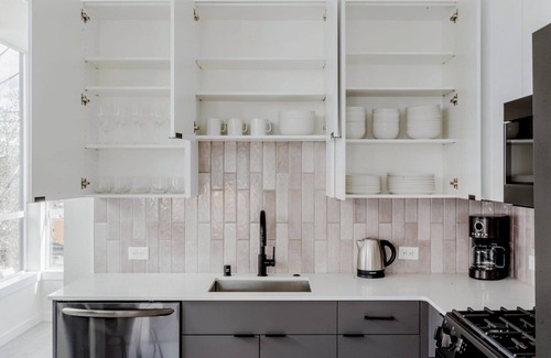 West Woodland Casa | Gorgeous Ballard 2BR w/ Rooftop Patio, near Shops & Food, by Blueground