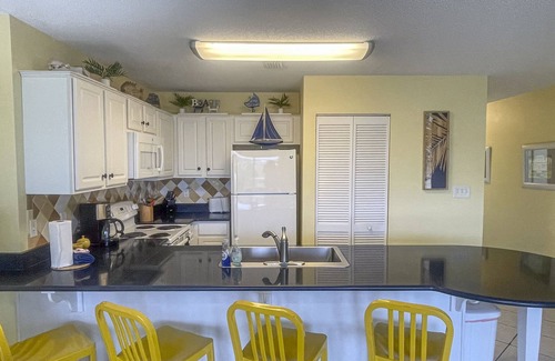 Fort Walton Beach Condominio | Gorgeous beachfront condo, shared pool and beach access