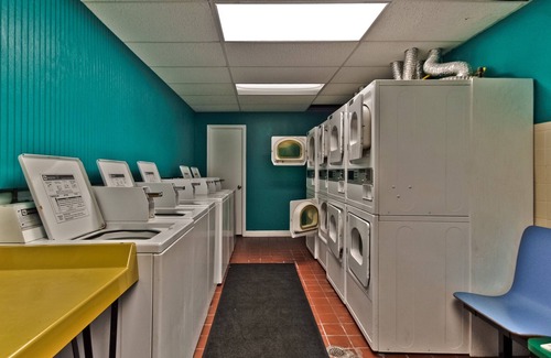Belle Isle State Park Condominio | Gorgeous Beach Themed 2br on Beach