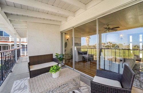 Ocean Beach Villa | Gorgeous Beach Villa -- Ocean Views + Sleeps 12!